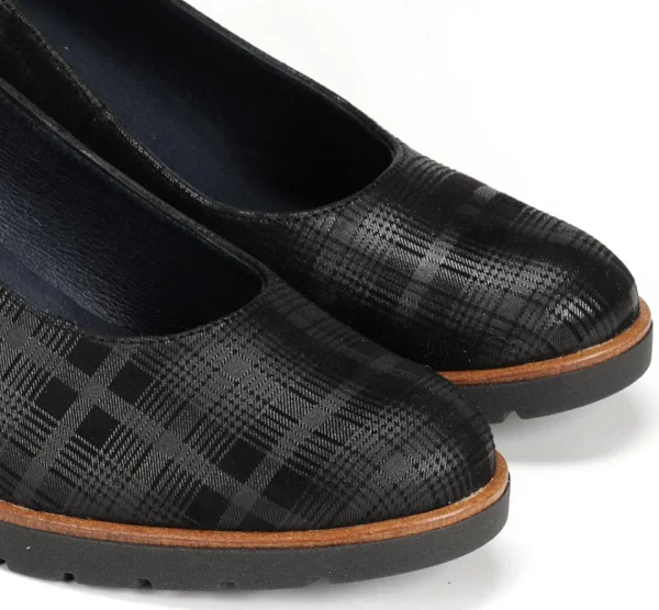 Fluchos OPIUM D7976 Black Shoe- Formal Shoes
